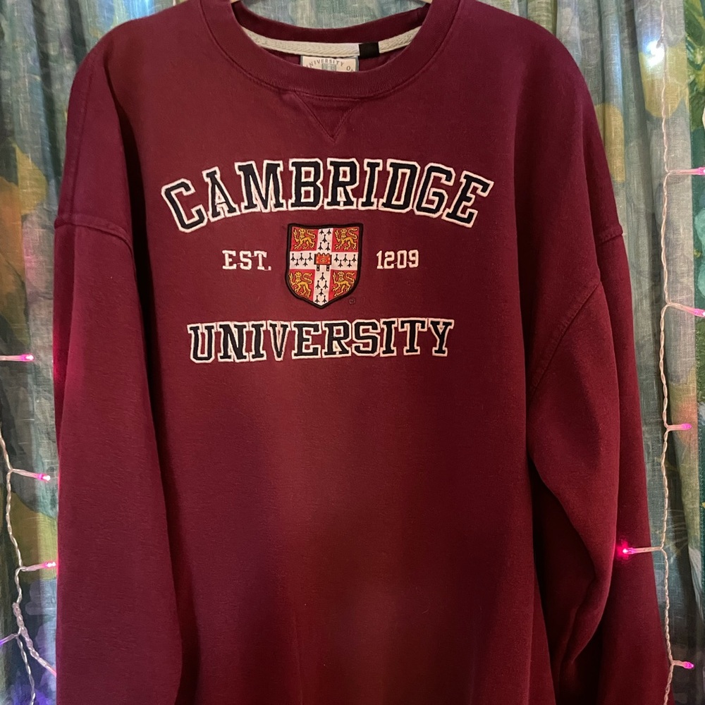 Cambridge university sweatshirt